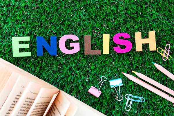 A melhor Franquia de escola de inglês online em Quarto Centenário - Top English