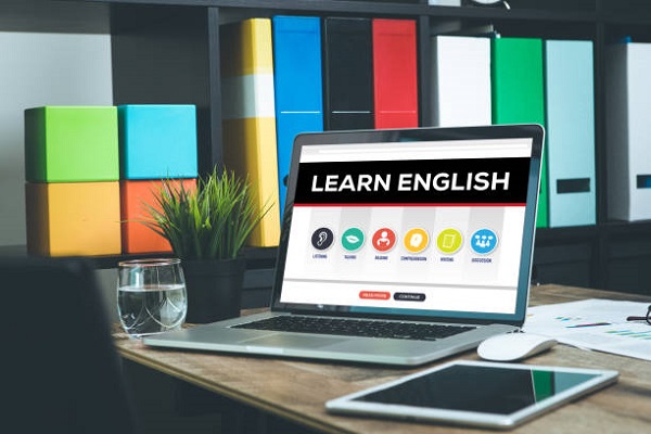 A melhor Franquia de escola de inglês online em Salinas da Margarida - Top English