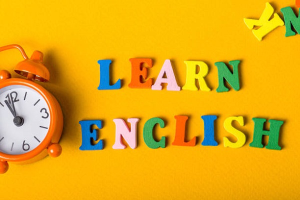 A melhor Franquia de escola de inglês online em Tacaimbó - Top English