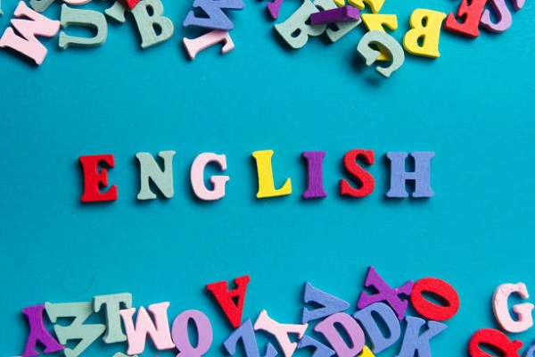 A melhor Franquia de escola de inglês online em Ibiassucê - Top English